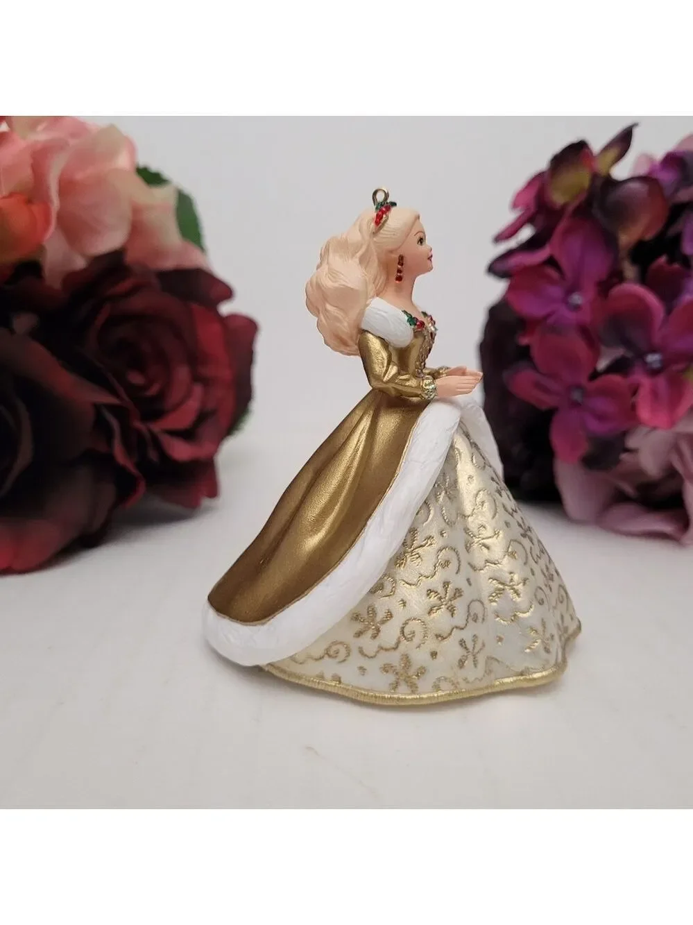 Vintage 1994 Hallmark Keepsake Ornament Holiday Barbie Collectors Series